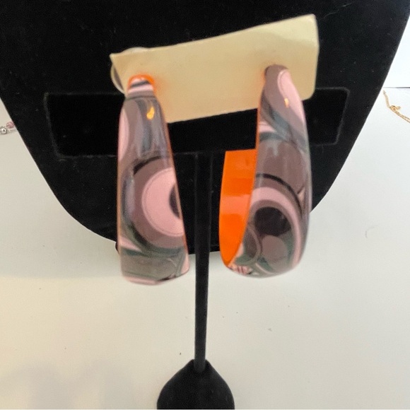 Vintage Funky Large 70s Hoop Earrings - 2 Pair - Picture 3 of 13